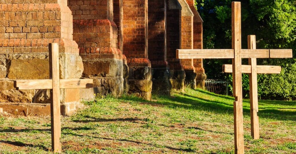 Three crosses outside the Uniting Church in Daylesford, Victoria | Henry Carus + Associates